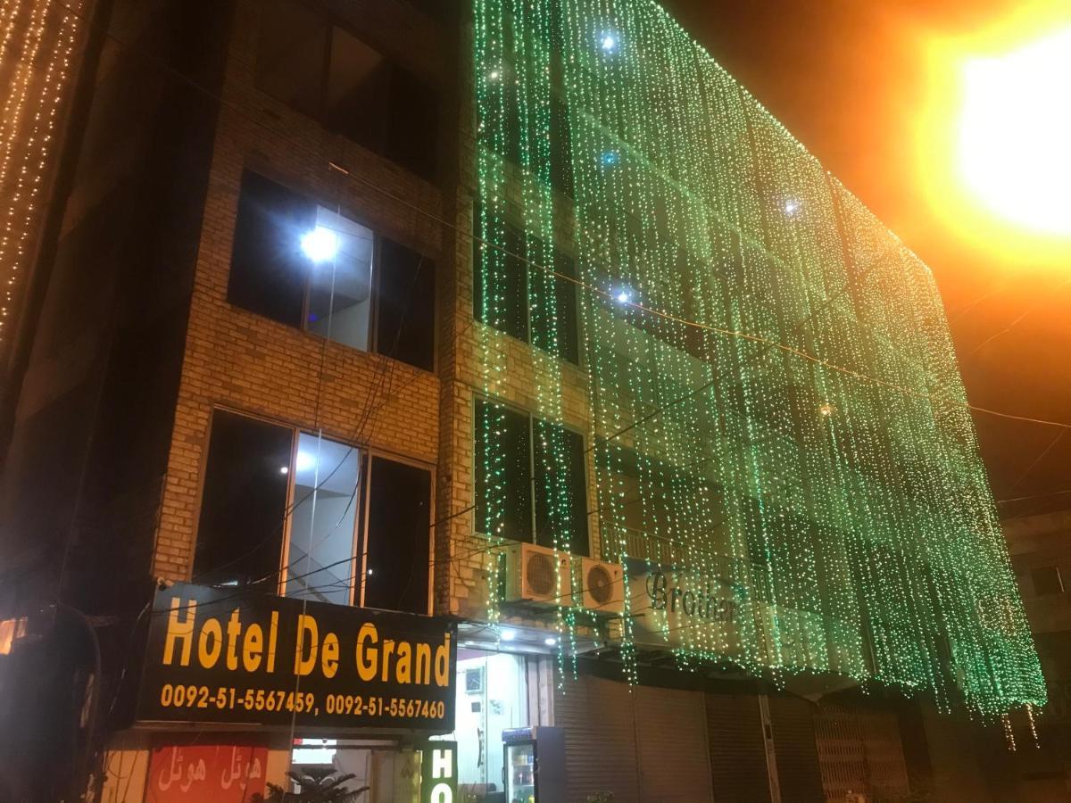 רוואלפינדי Hotel De Grand מראה חיצוני תמונה